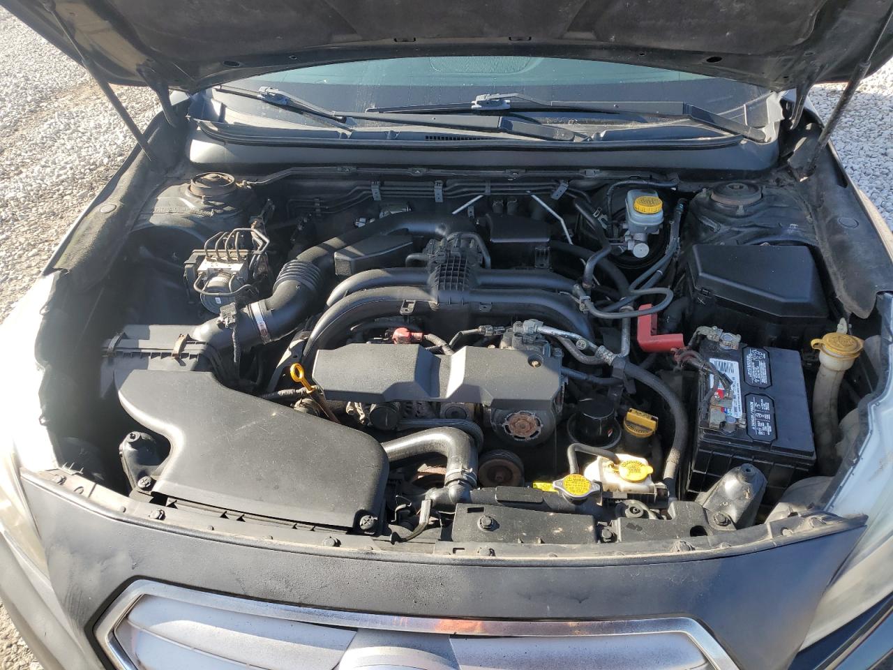 2015 Subaru Legacy 2.5I Premium VIN: 4S3BNAF66F3030123 Lot: 92905245