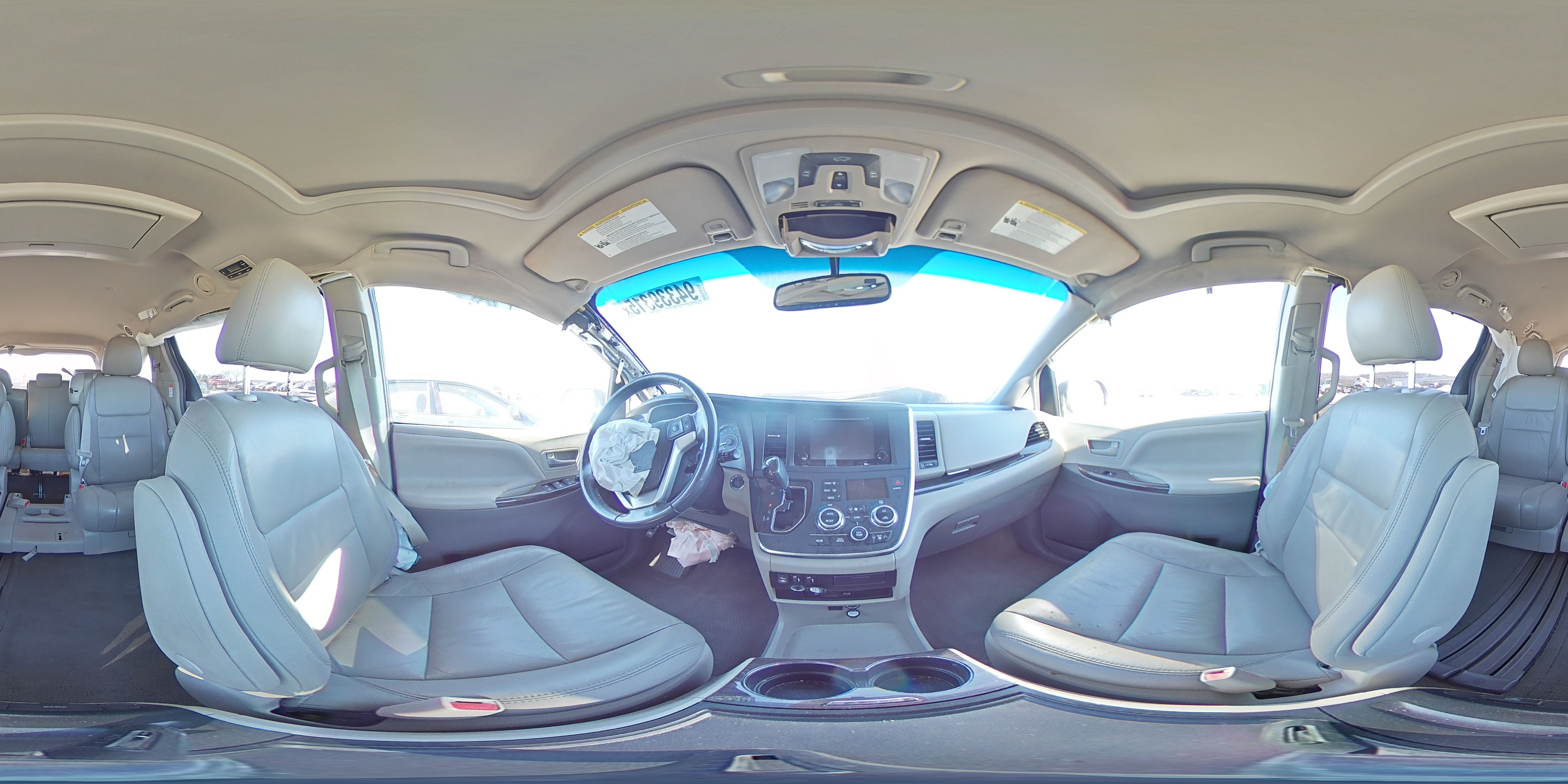 2016 Toyota Sienna Xle VIN: 5TDYK3DC8GS757495 Lot: 94339315