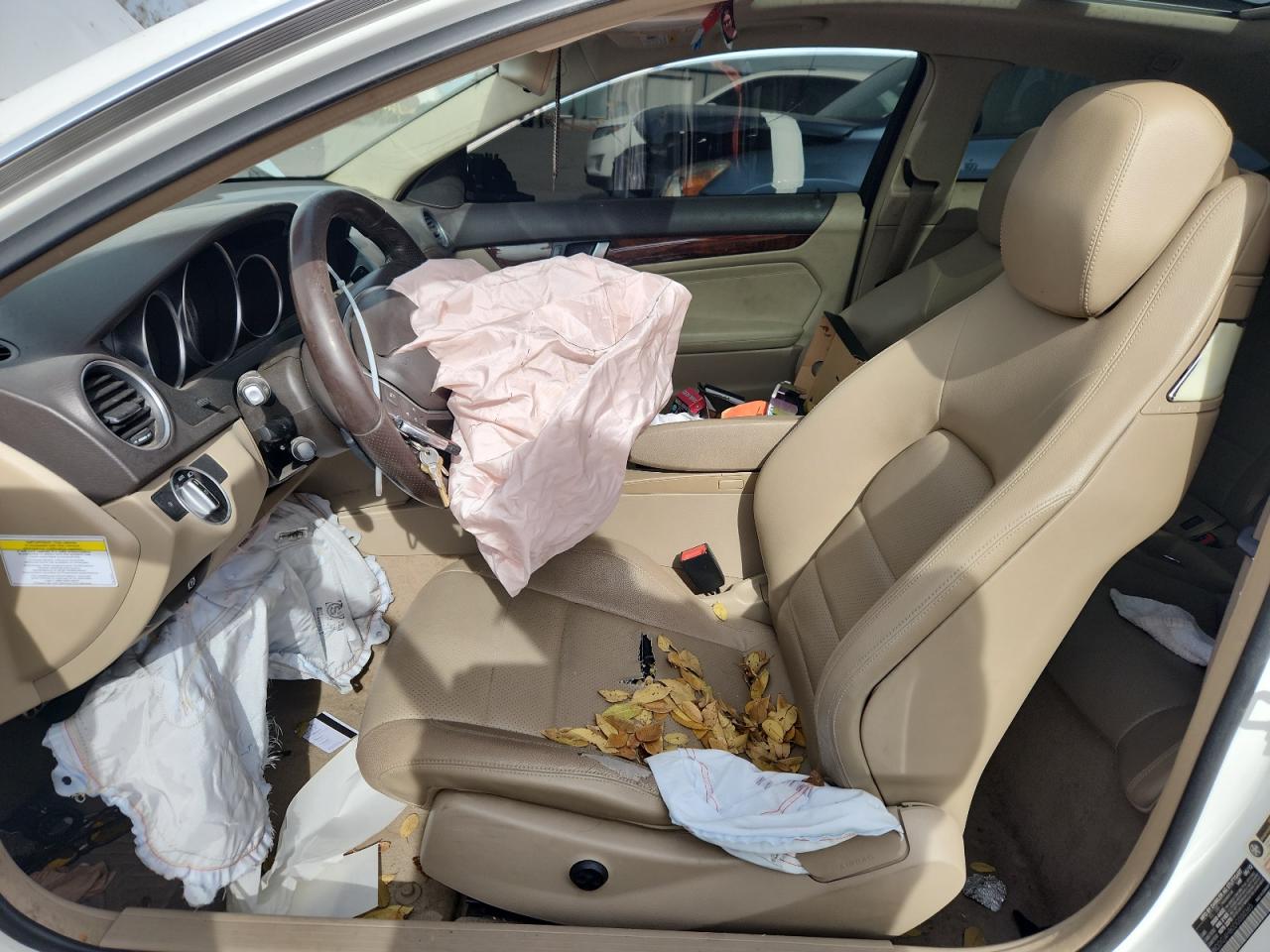 2013 Mercedes-Benz C 250 VIN: WDDGJ4HB0DG000365 Lot: 92466055