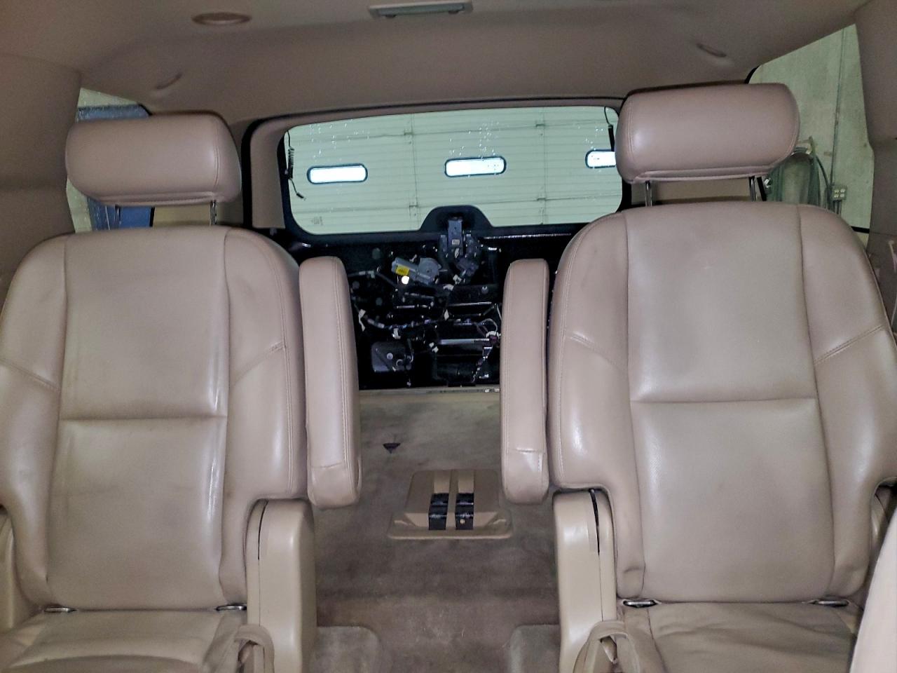 2010 GMC Yukon Denali VIN: 1GKUKEEF7AR189186 Lot: 94143645