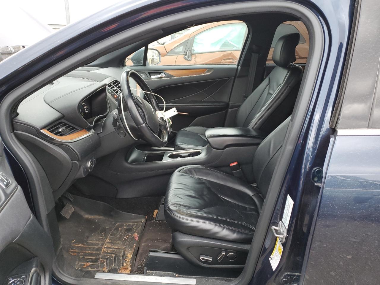 2017 Lincoln Mkc Select VIN: 5LMCJ2D93HUL07660 Lot: 90562015