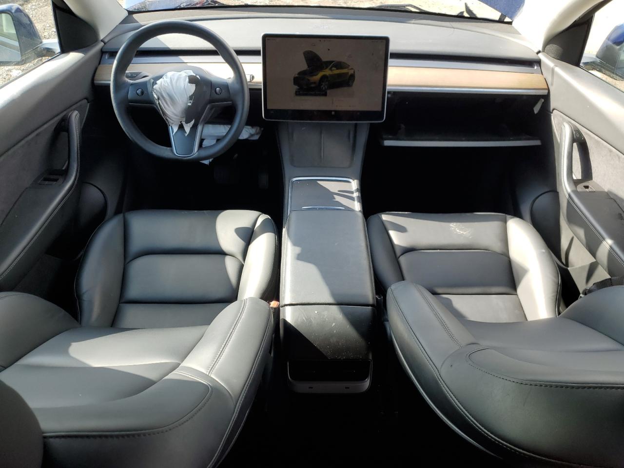 2022 Tesla Model Y VIN: 7SAYGDEE3NA006734 Lot: 93398315