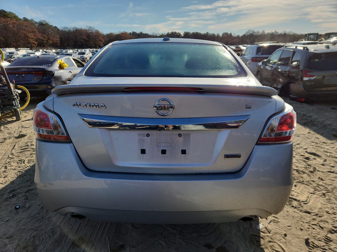 2015 Nissan Altima 2.5 VIN: 1N4AL3AP2FC588277 Lot: 92971175