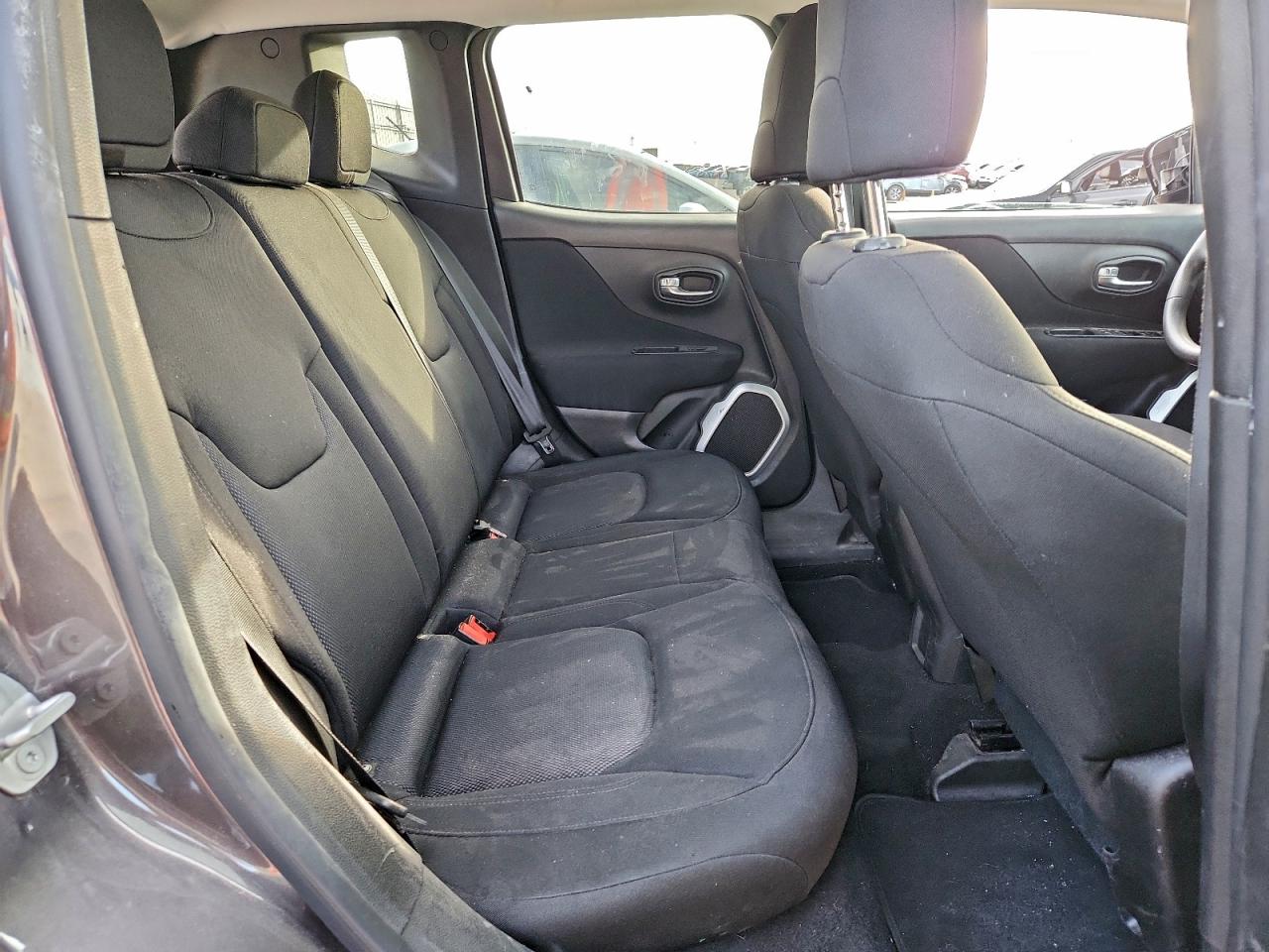 2018 Jeep Renegade Sport VIN: ZACCJBAB0JPG94643 Lot: 94718625