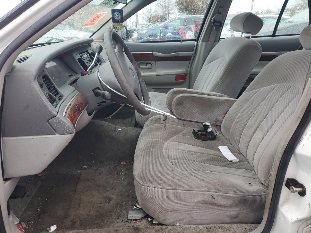 1997 Mercury Grand Marquis Gs VIN: 2MELM74W4VX737055 Lot: 92375865