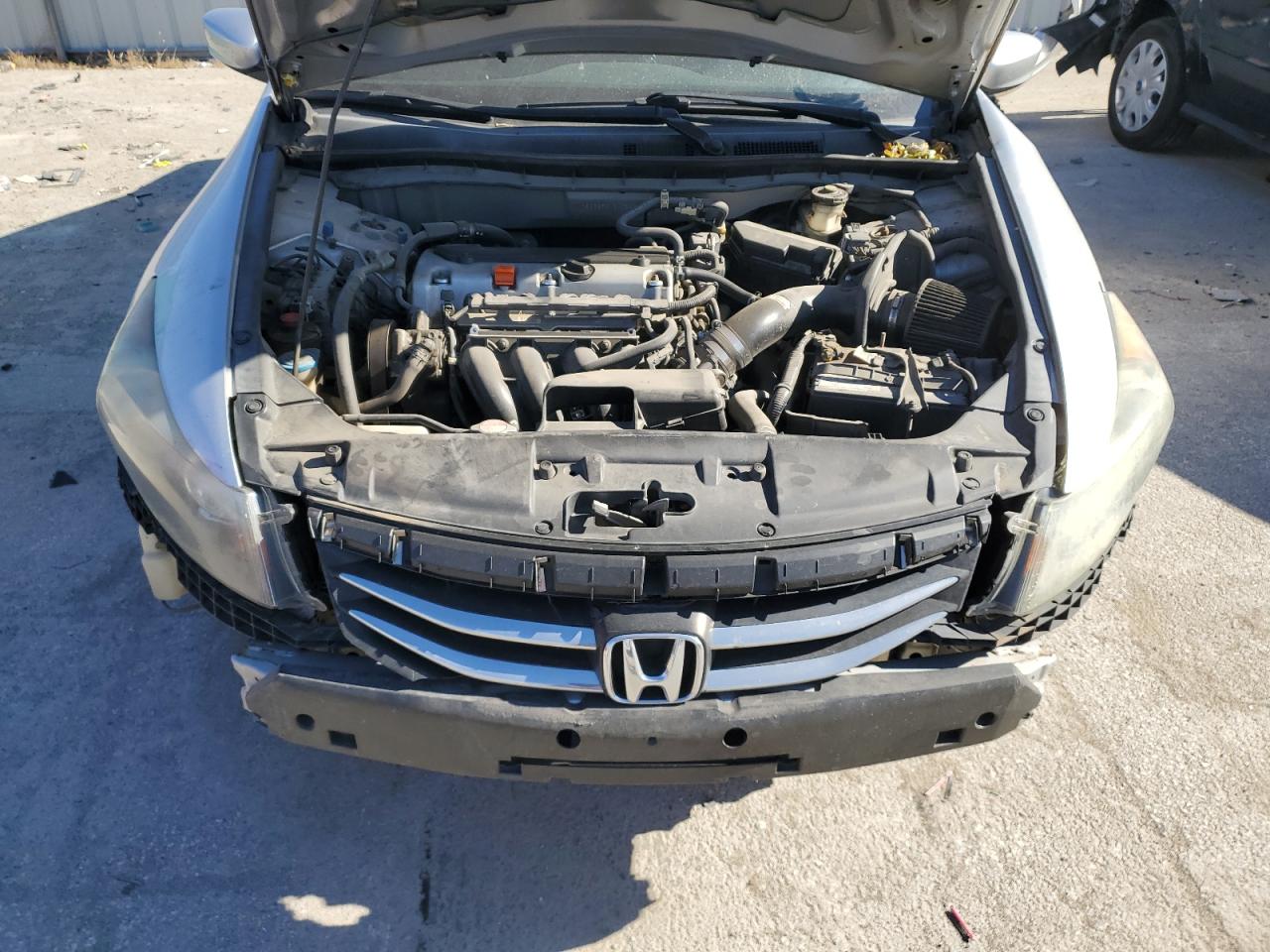 2011 Honda Accord Lx VIN: 1HGCP2F31BA052595 Lot: 92051875