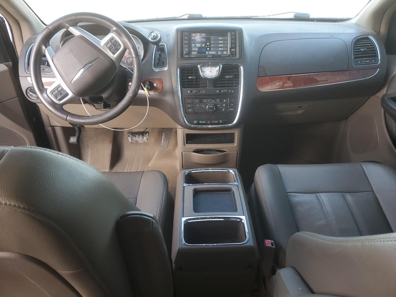 2015 Chrysler Town & Country Touring VIN: 2C4RC1BG9FR751787 Lot: 91832755