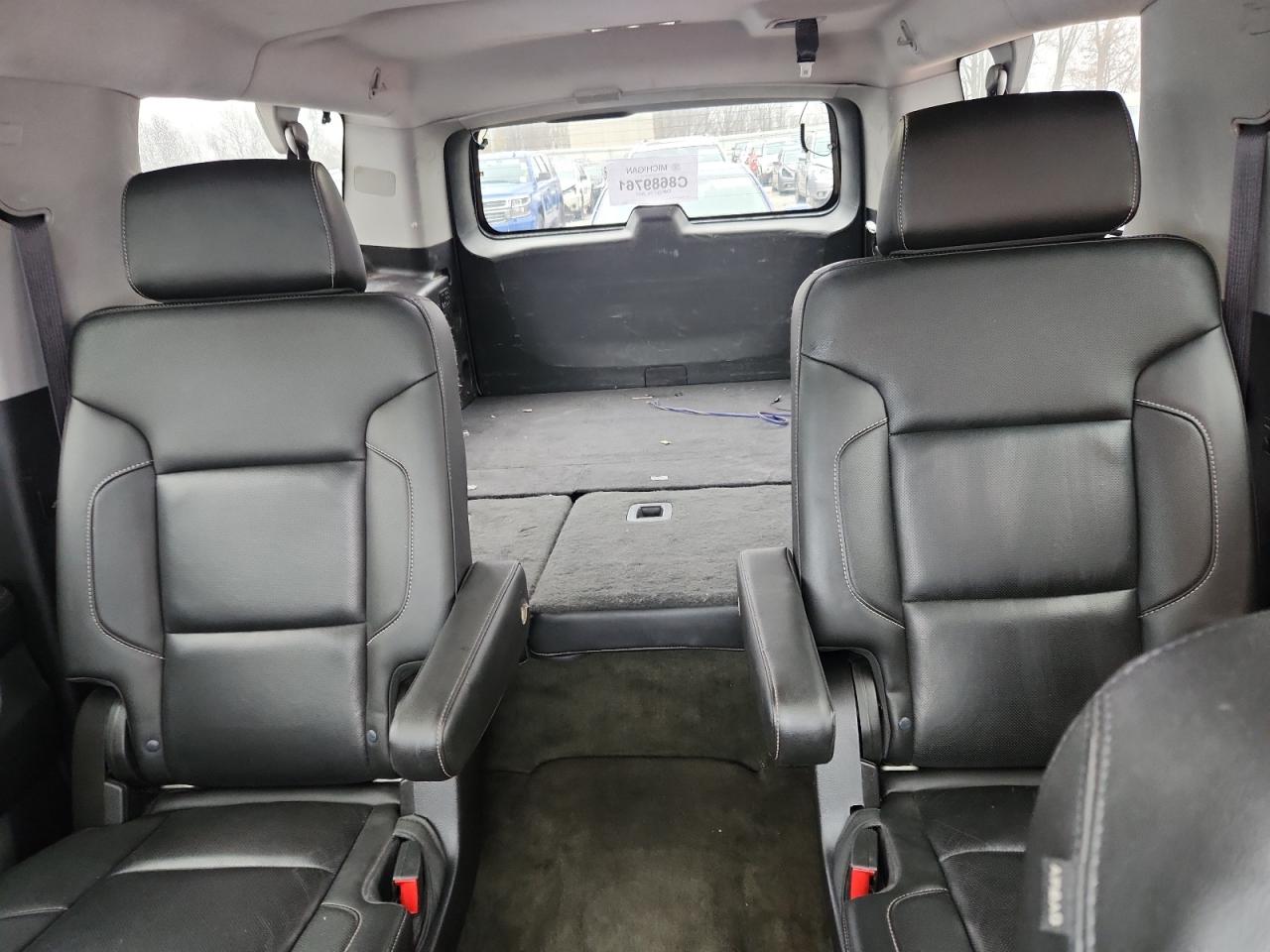 2015 Chevrolet Suburban K1500 Ltz VIN: 1GNSKKKC7FR157705 Lot: 92227875