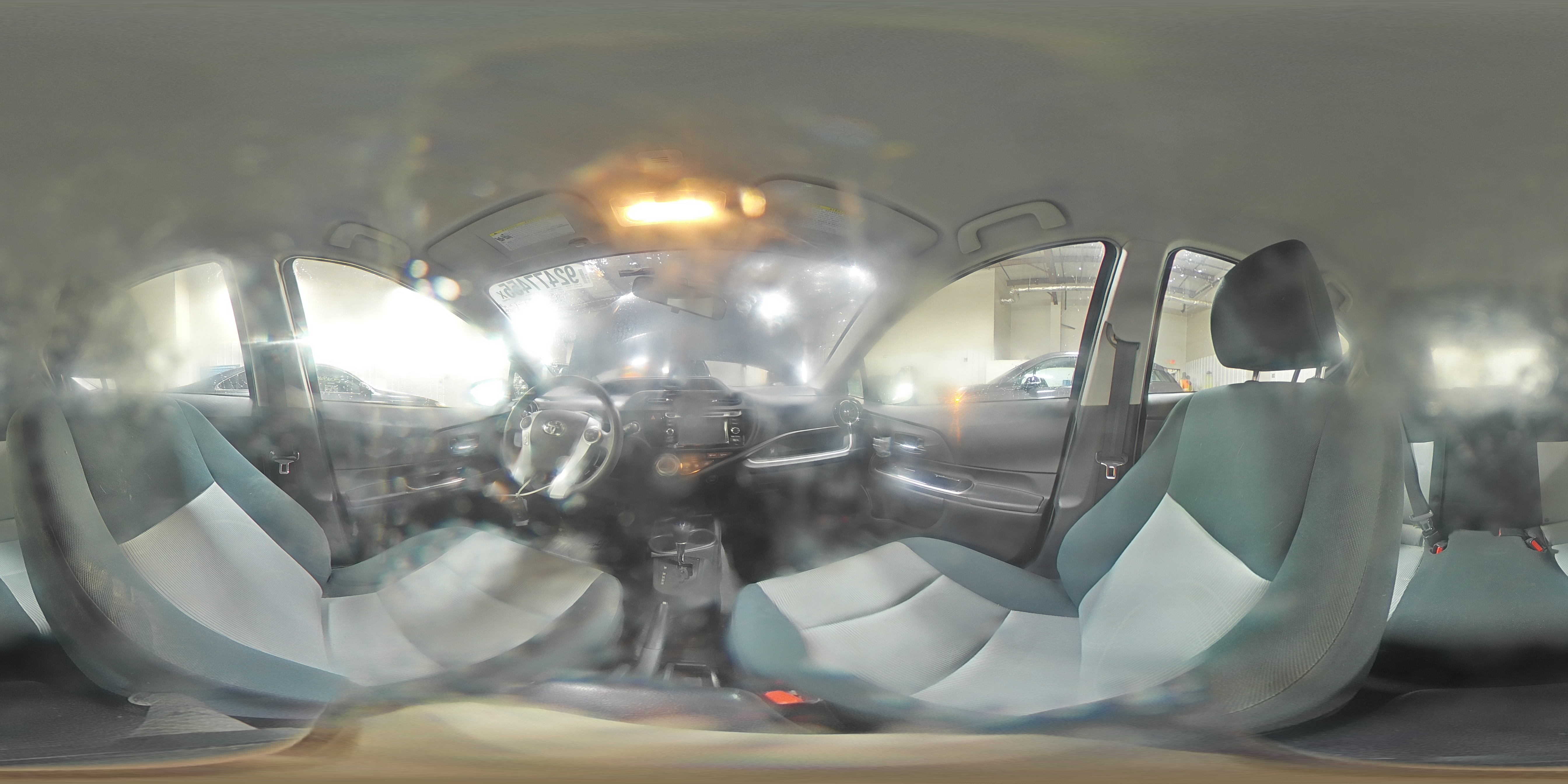 2015 Toyota Prius C VIN: JTDKDTB37F1587385 Lot: 92477455