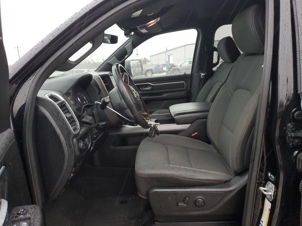 2022 Ram 1500 Big Horn/Lone Star VIN: 1C6SRFBT4NN332260 Lot: 92441505