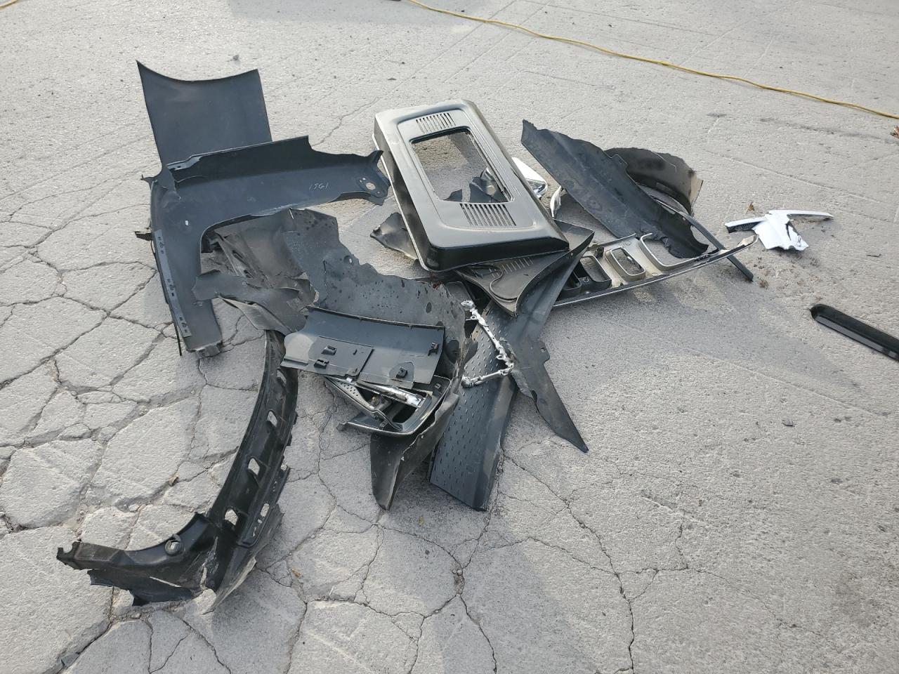 2008 Hummer H3 VIN: 5GTEN13E388113998 Lot: 93728625