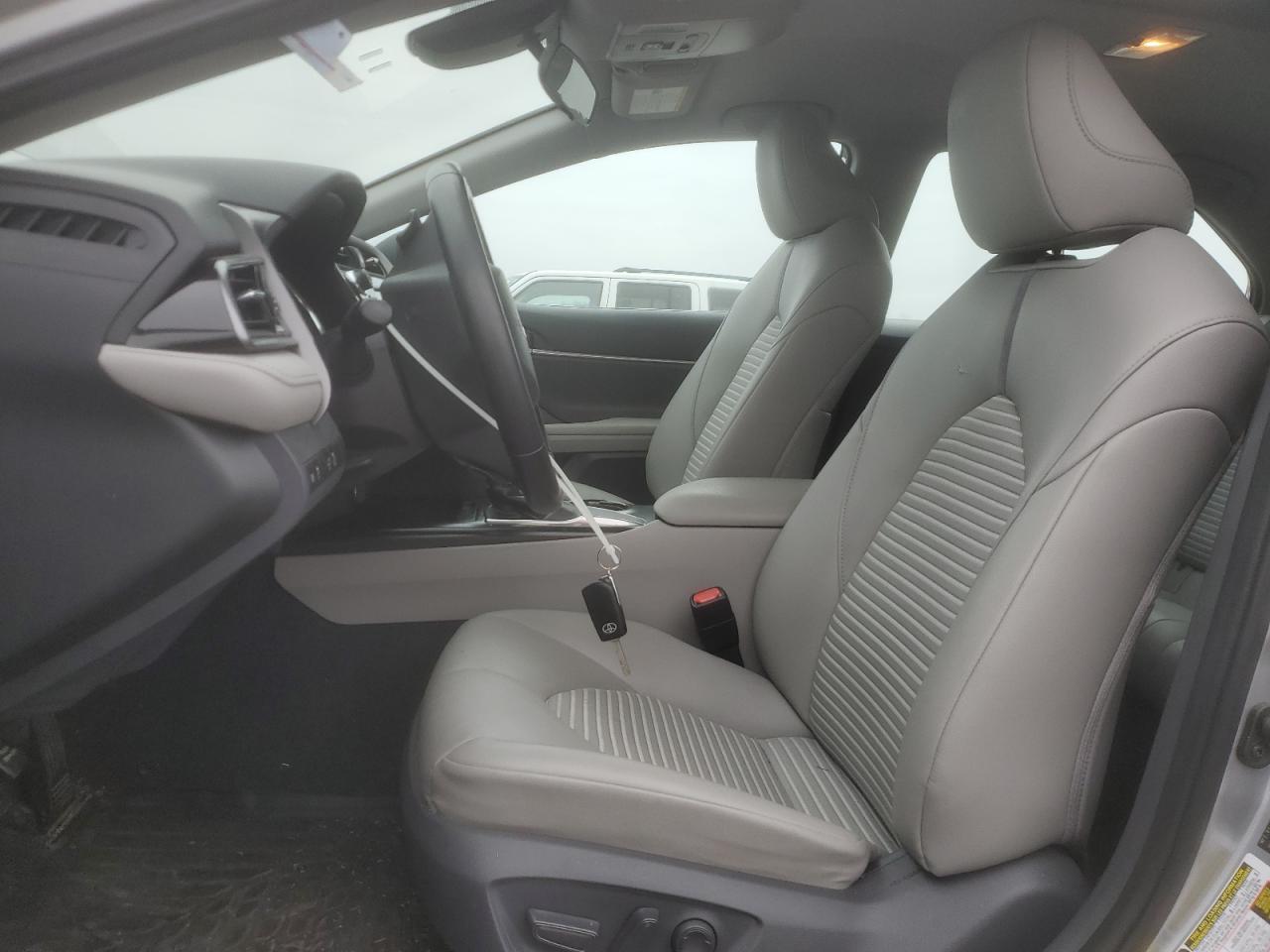 2019 Toyota Camry L VIN: 4T1B11HK8KU845297 Lot: 93706505