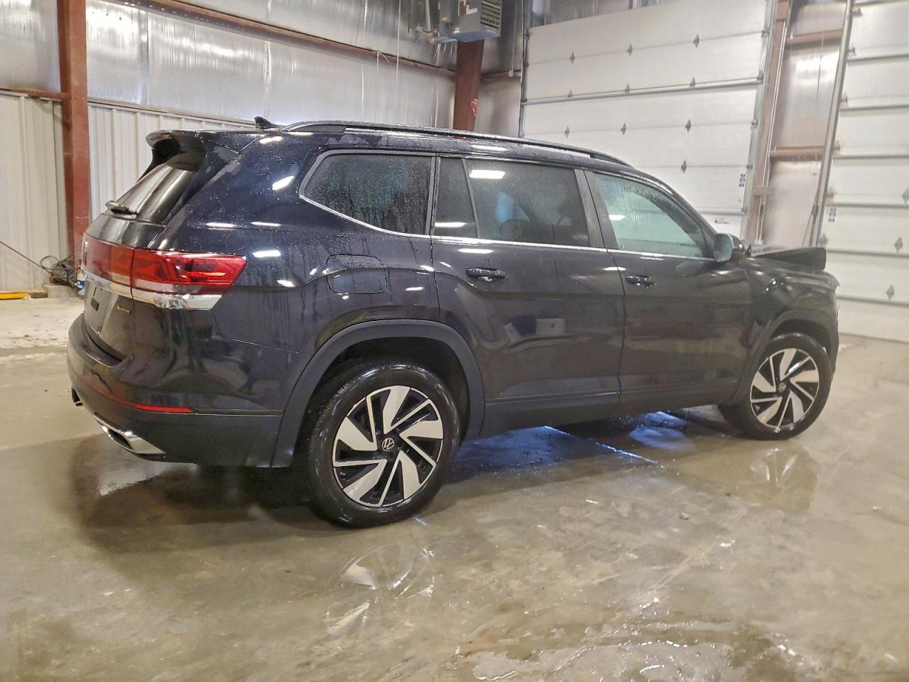 Фото: 1V2HR2CA4SC504351