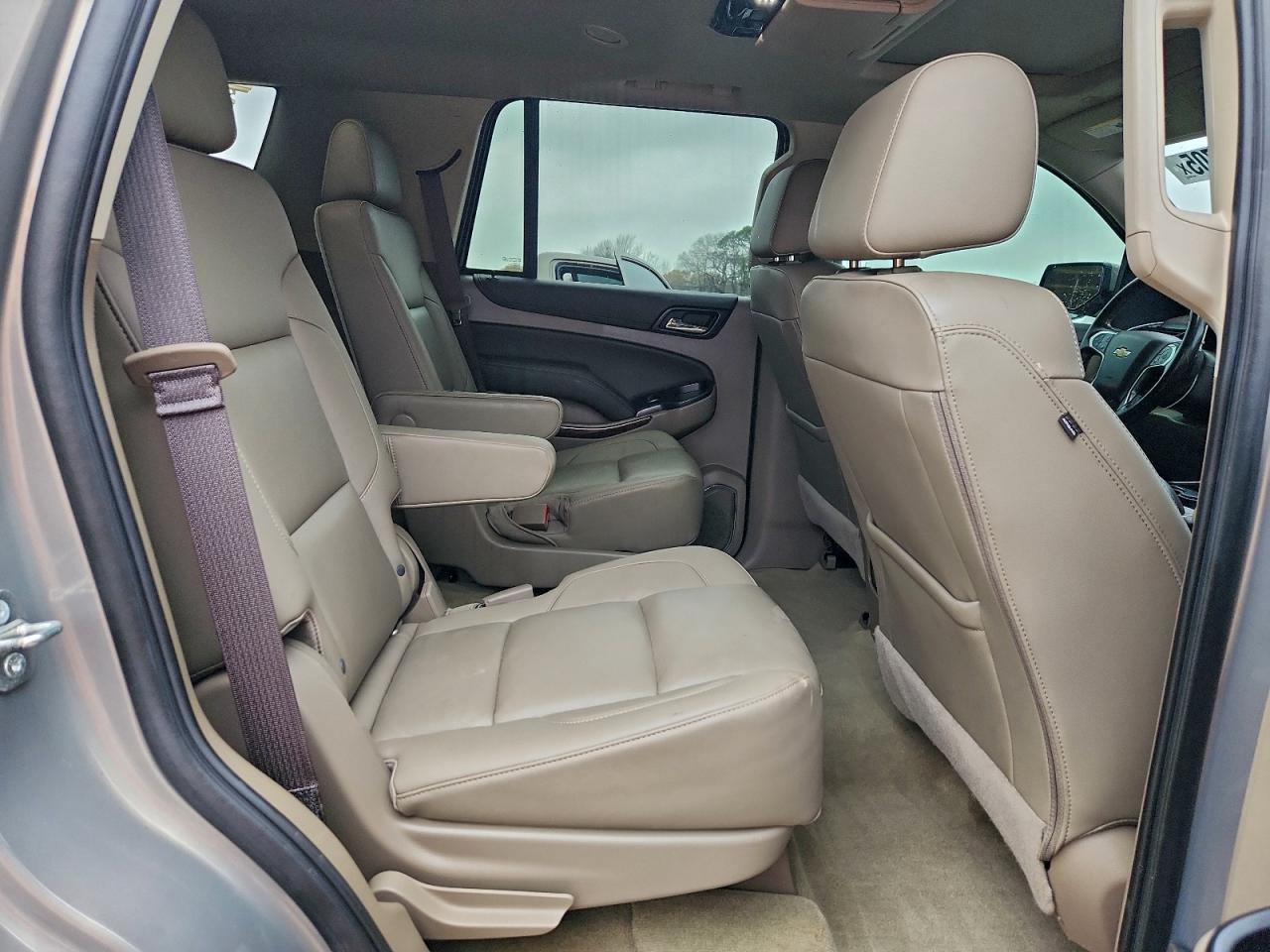 2018 Chevrolet Tahoe K1500 Lt VIN: 1GNSKBKC7JR401328 Lot: 82760705