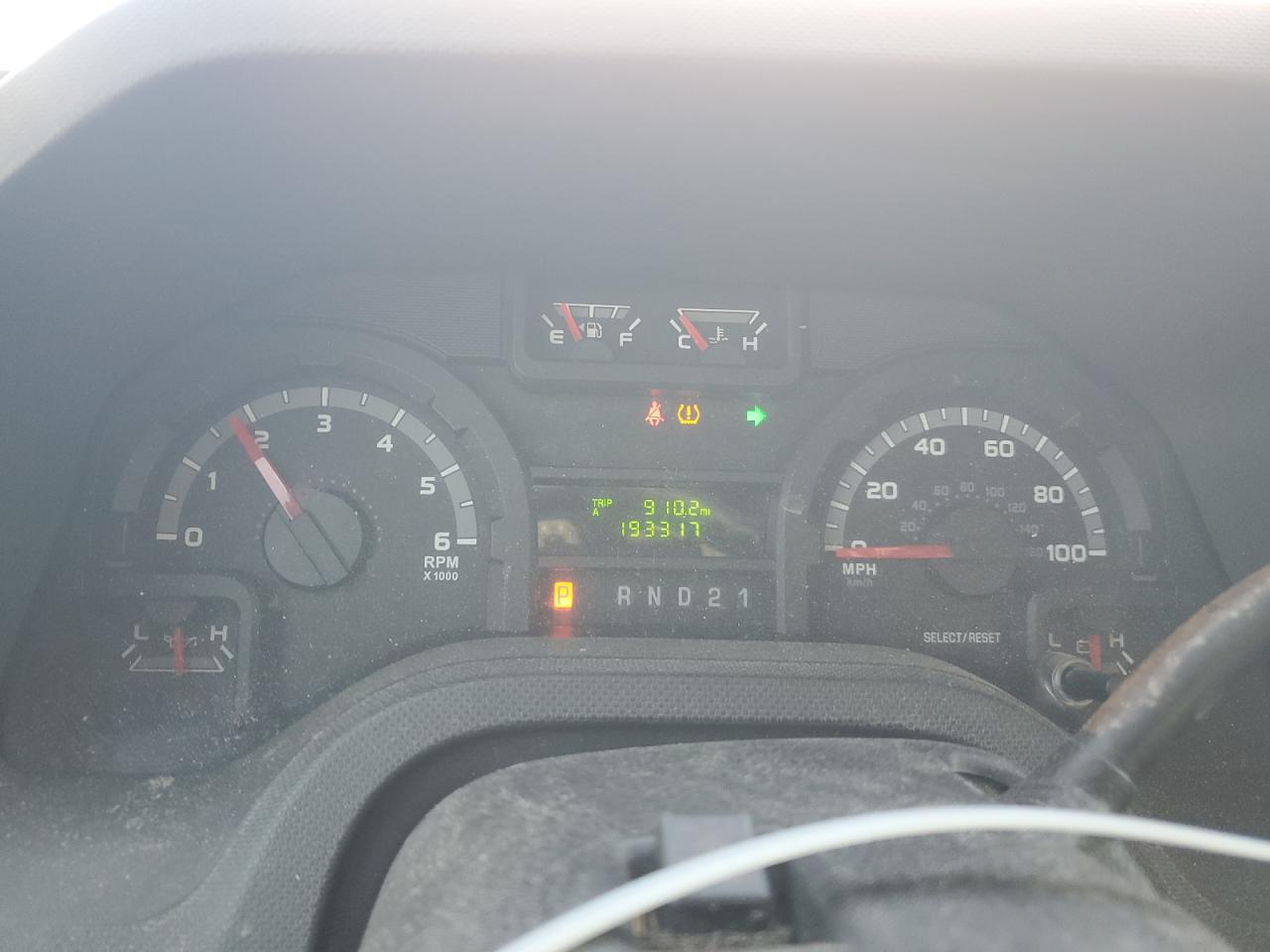 2009 Ford Econoline E150 Van VIN: 1FTNE14WX9DA55556 Lot: 91879035