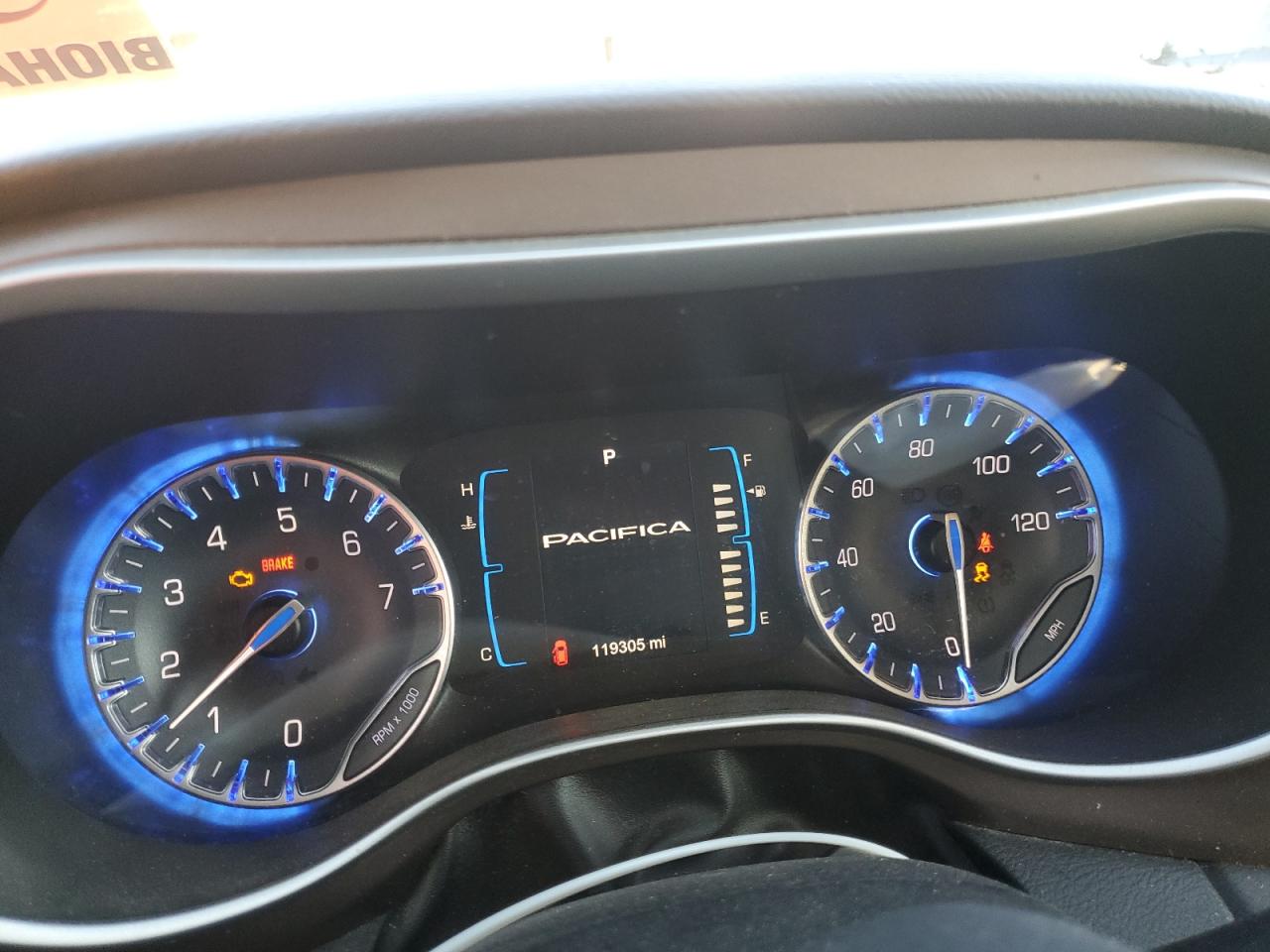 2017 Chrysler Pacifica Touring VIN: 2C4RC1DG4HR610481 Lot: 82526725