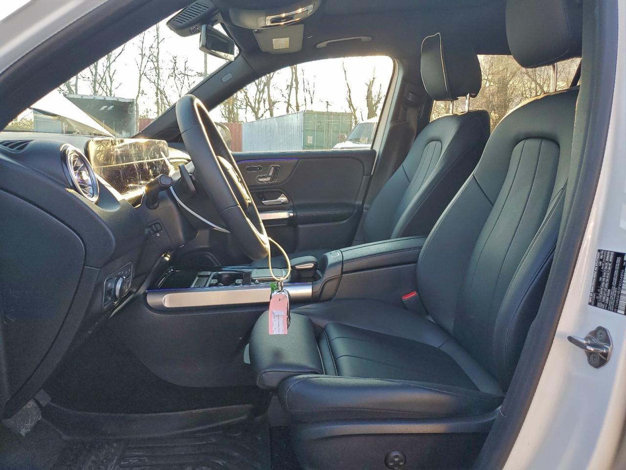 Фото: W1N4M4HB3PW264896