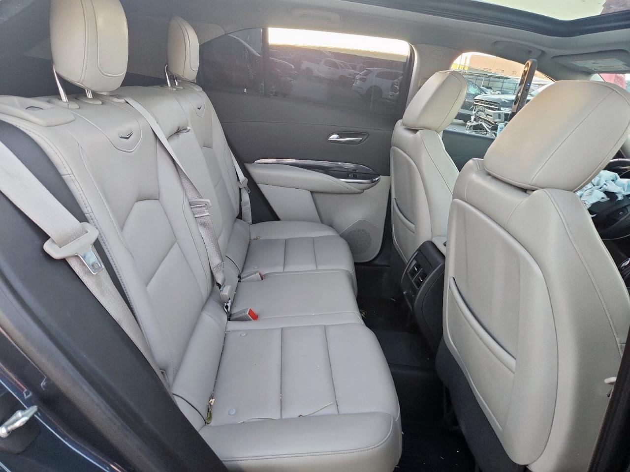 2019 Cadillac Xt4 Luxury VIN: 1GYAZAR40KF113639 Lot: 91204805