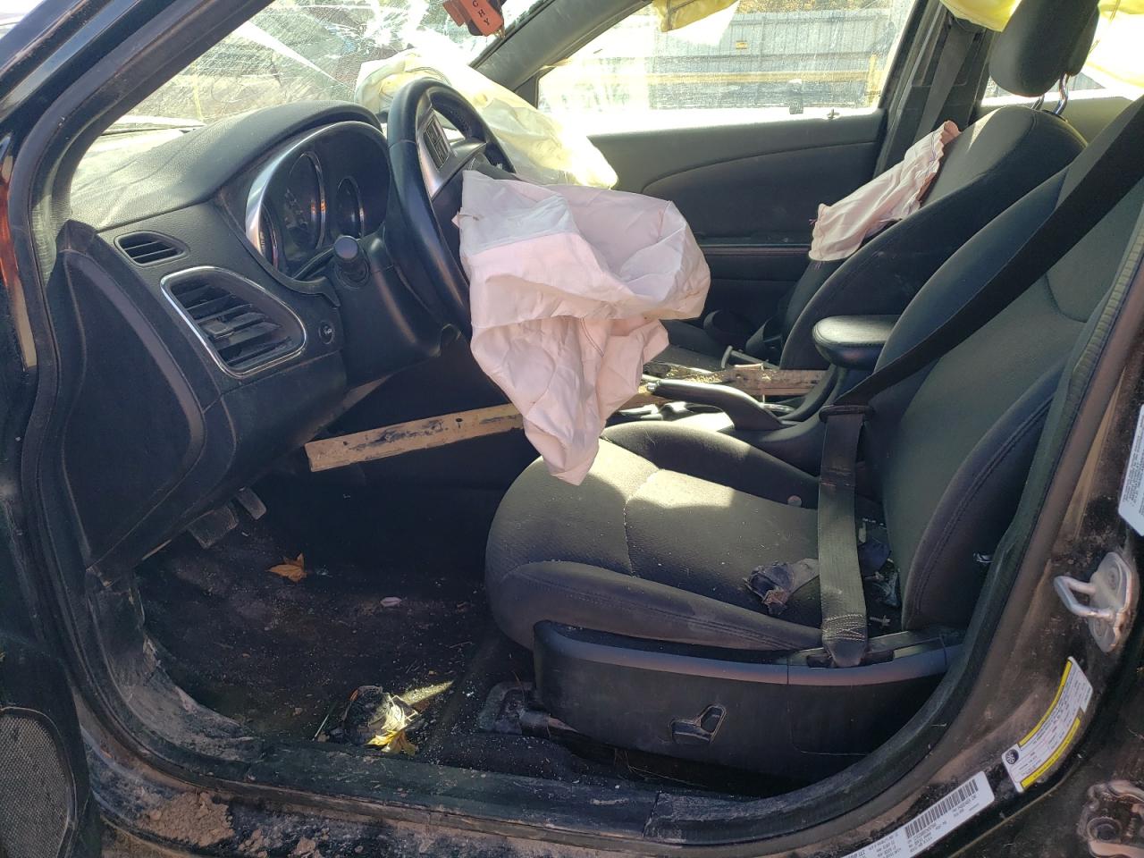 2012 Chrysler 200 Touring VIN: 1C3CCBBB5CN267340 Lot: 90681645