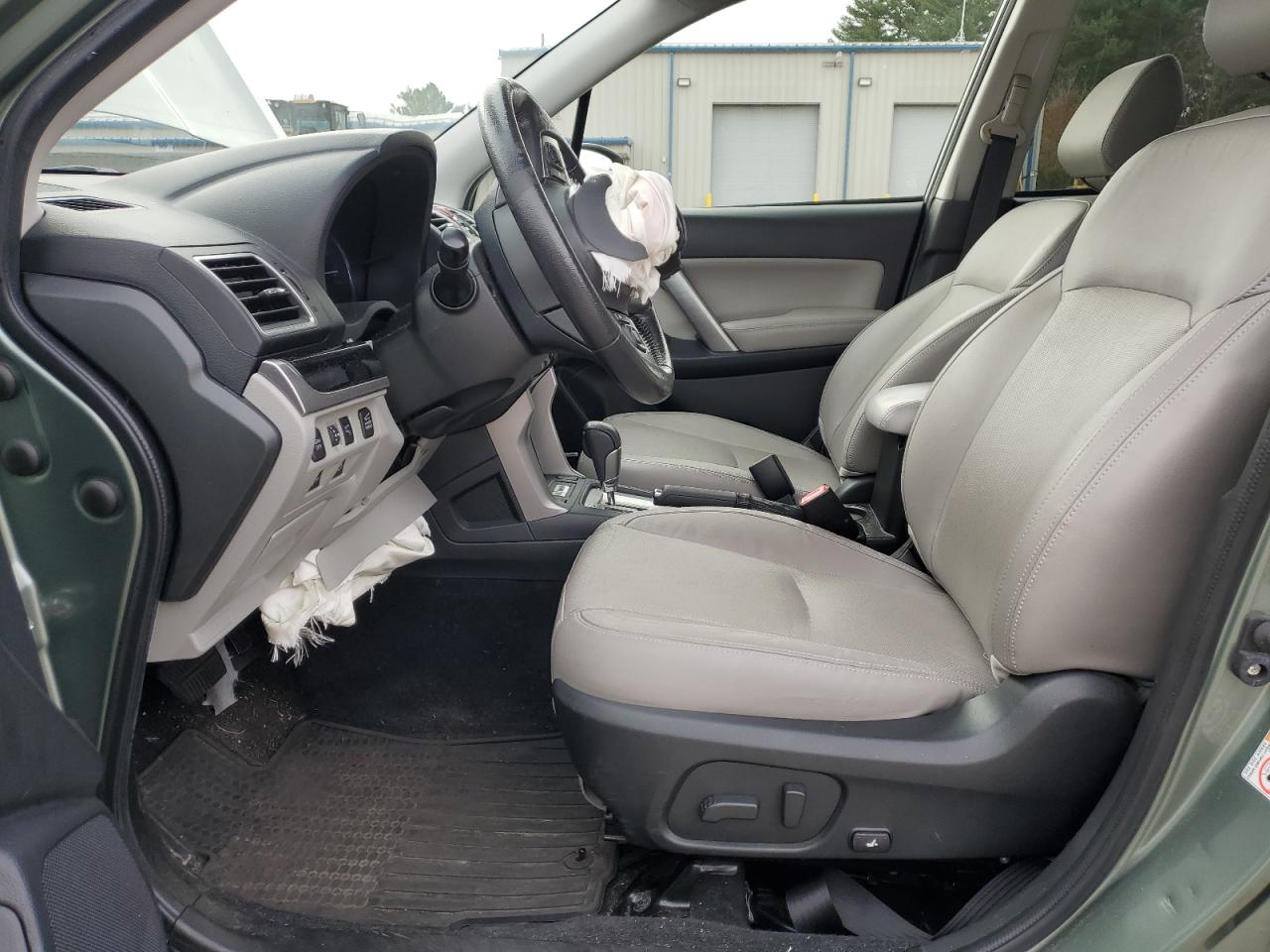 2017 Subaru Forester 2.5I Limited VIN: JF2SJARC9HH806622 Lot: 90469955