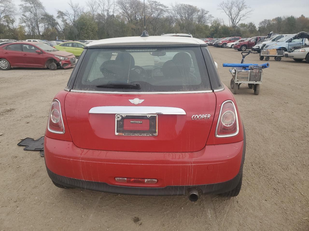 2011 Mini Cooper VIN: WMWSU3C57BT253319 Lot: 91182195