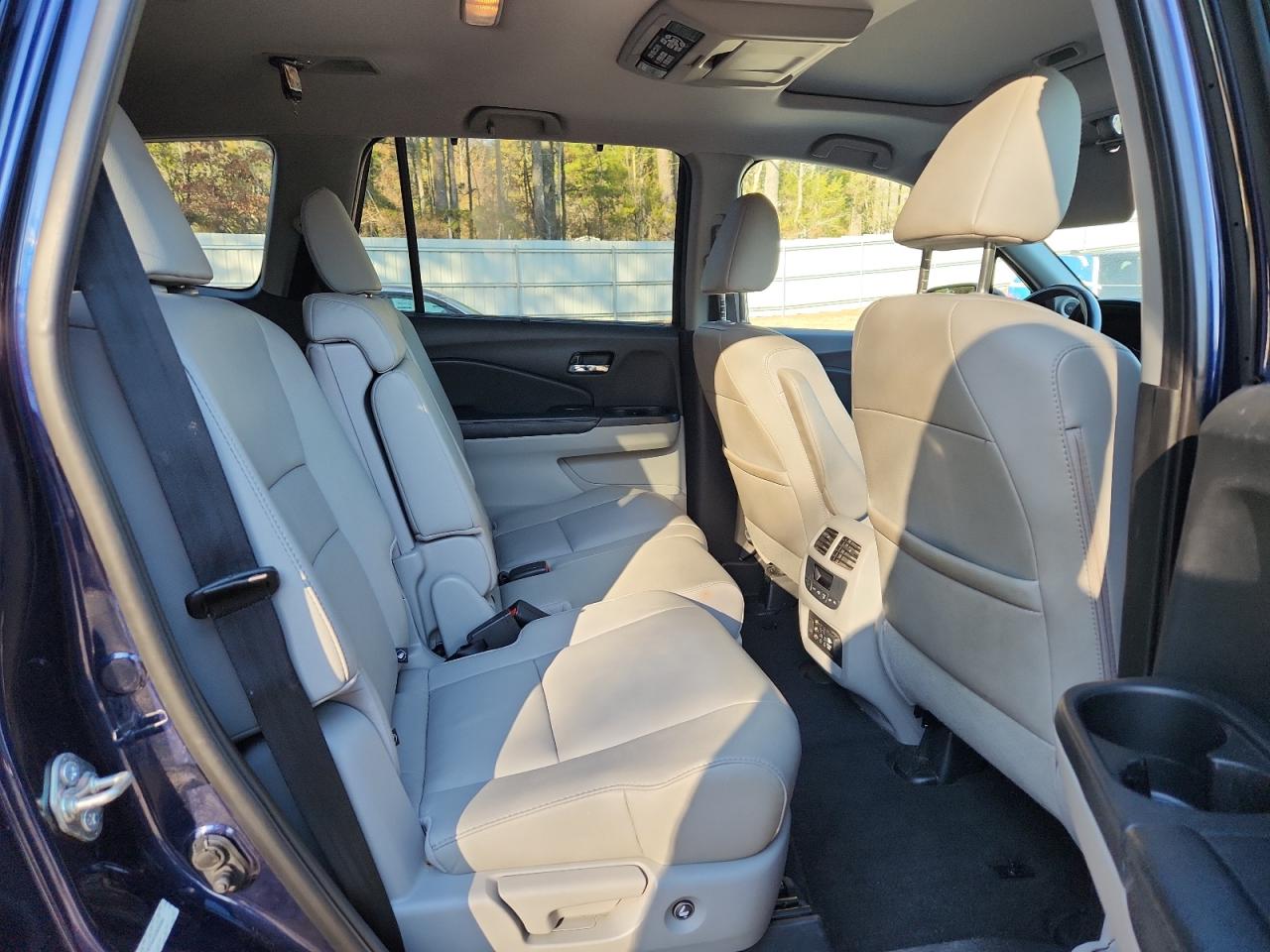 2016 Honda Pilot Exl VIN: 5FNYF6H83GB086964 Lot: 92643255