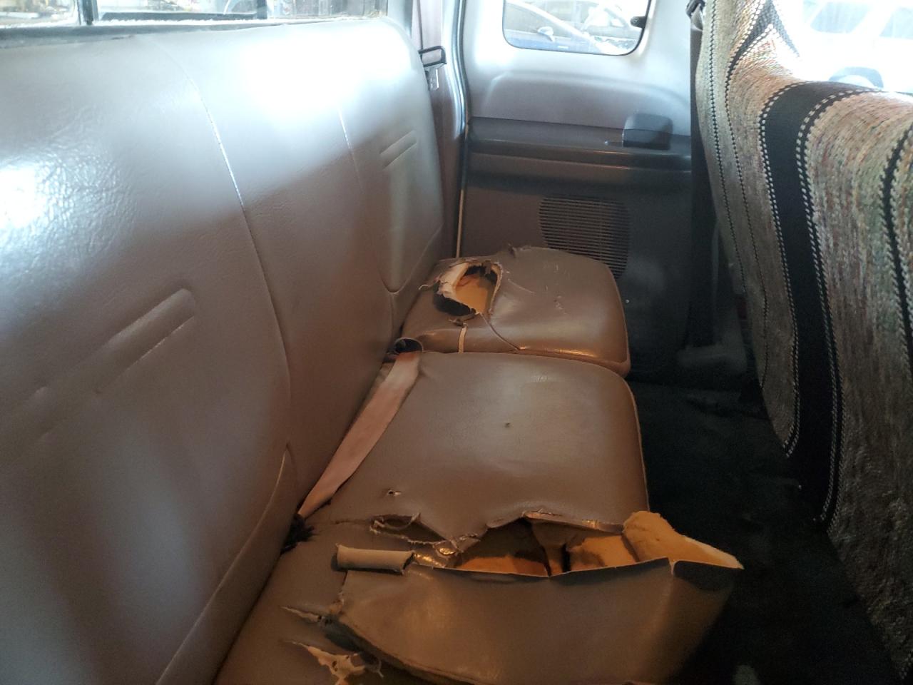 2000 Ford F250 Super Duty VIN: 1FTNX20L9YED94250 Lot: 93125435