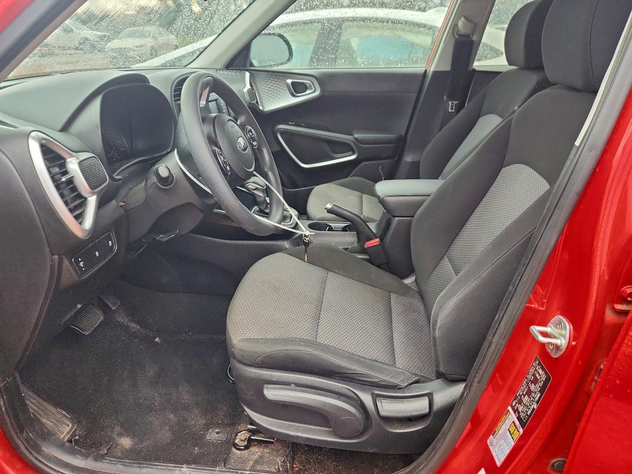 2020 Kia Soul Lx VIN: KNDJ23AU7L7700563 Lot: 92933535