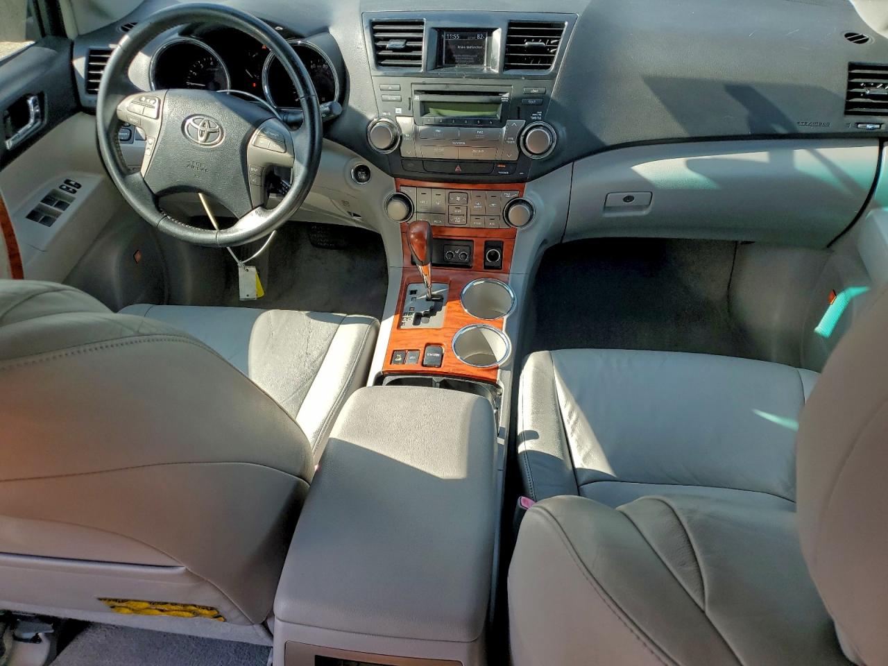 2009 Toyota Highlander Limited VIN: JTEES42A092148532 Lot: 94432275