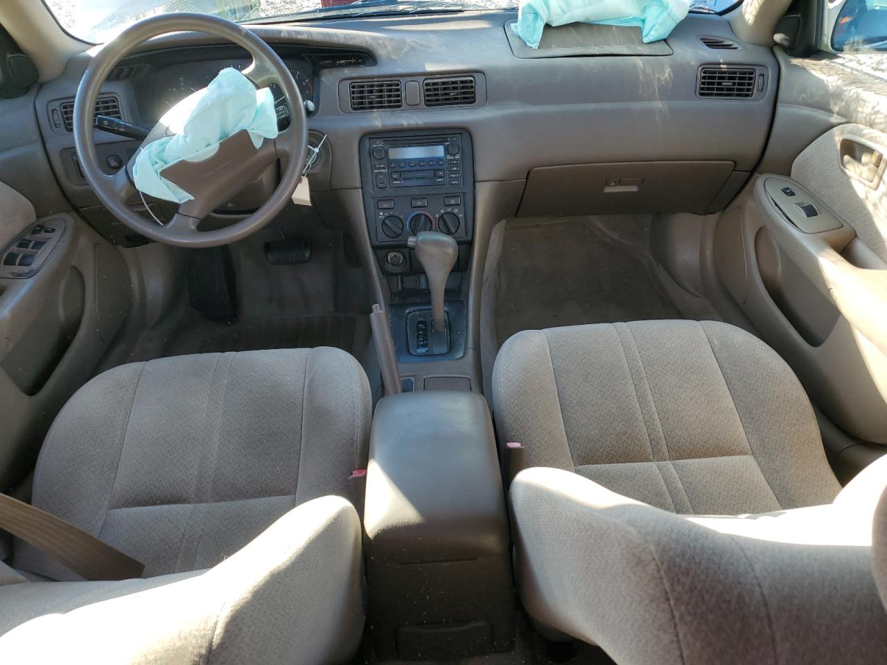 2000 Toyota Camry Ce VIN: 4T1BG22K8YU641931 Lot: 93234915