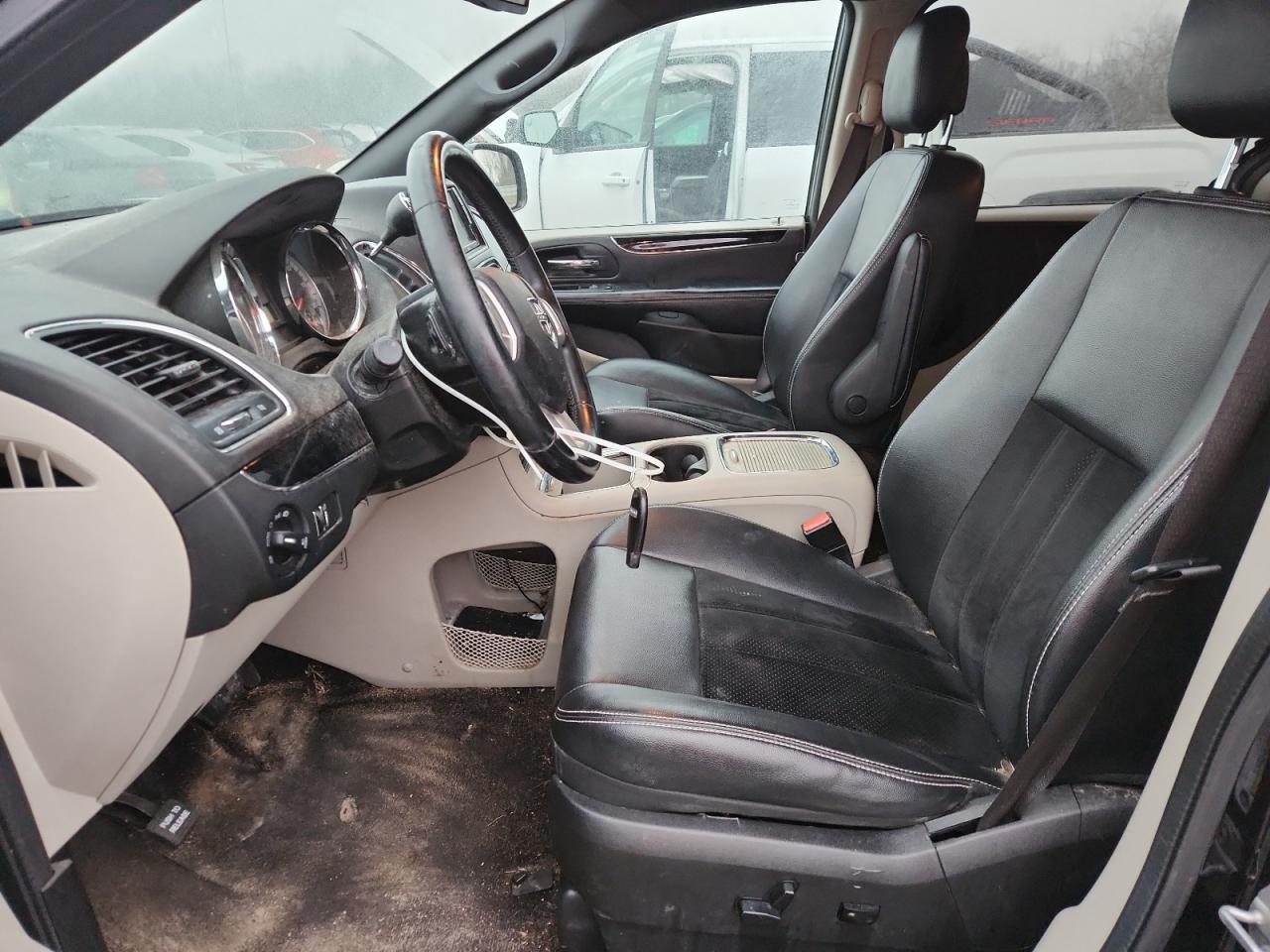 2018 Dodge Grand Caravan Sxt VIN: 2C4RDGCG4JR326002 Lot: 92233105