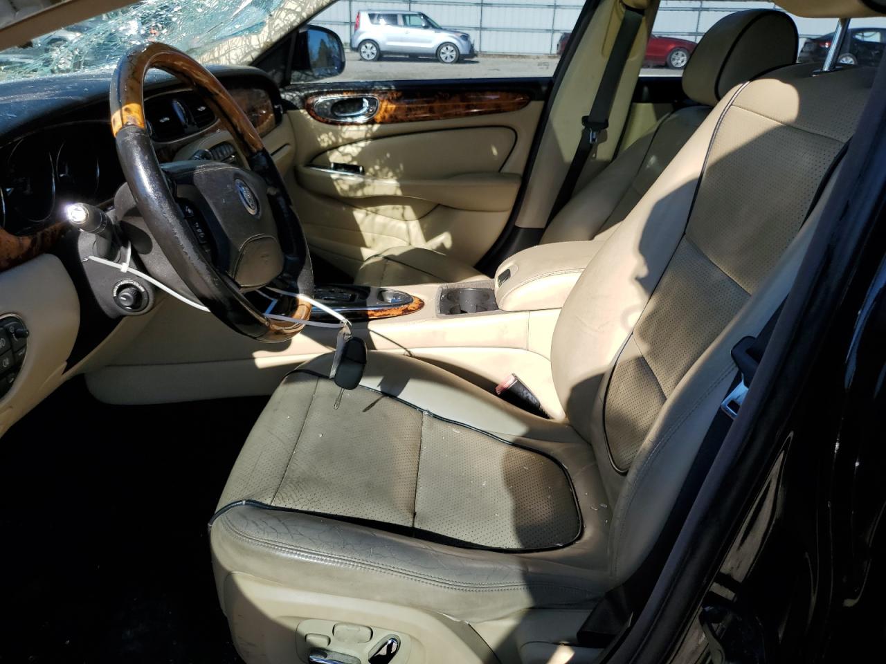 2008 Jaguar Xj Vanden Plas VIN: SAJWA82B08SH27857 Lot: 92624565