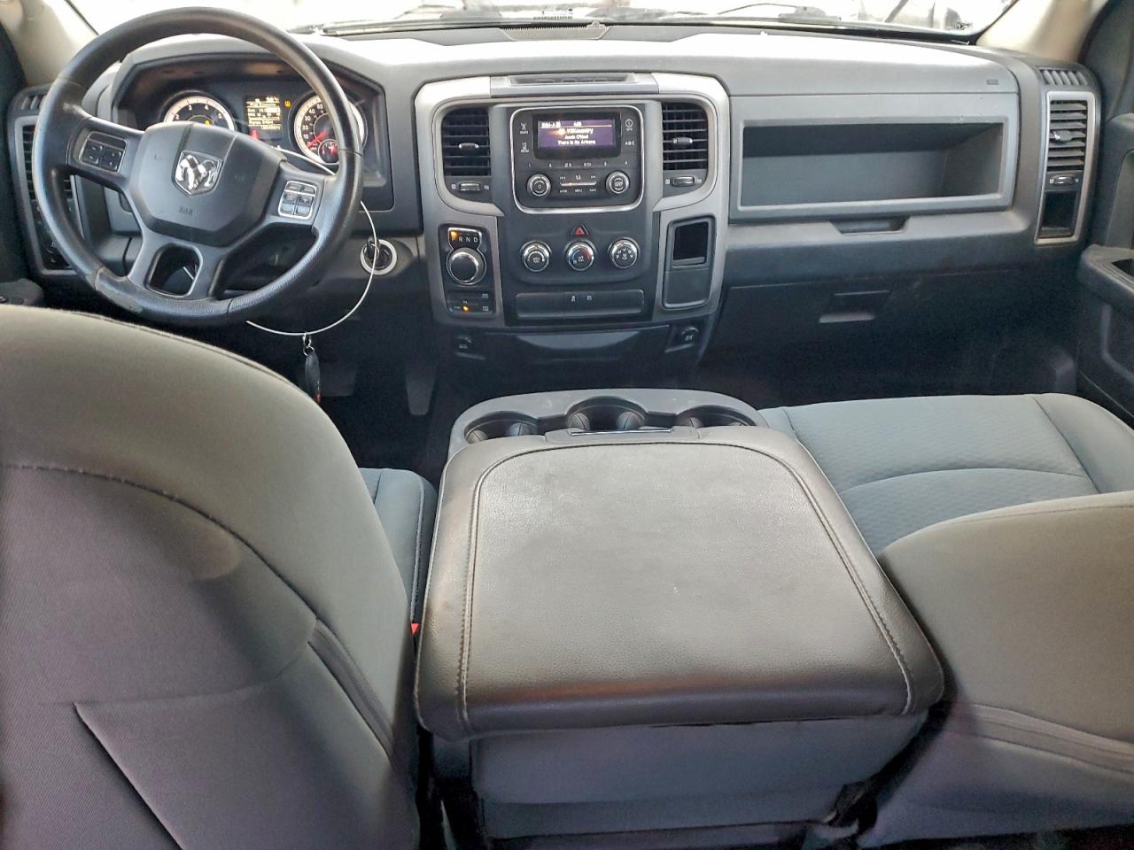 2017 Ram 1500 St VIN: 1C6RR7KT2HS517854 Lot: 93624585