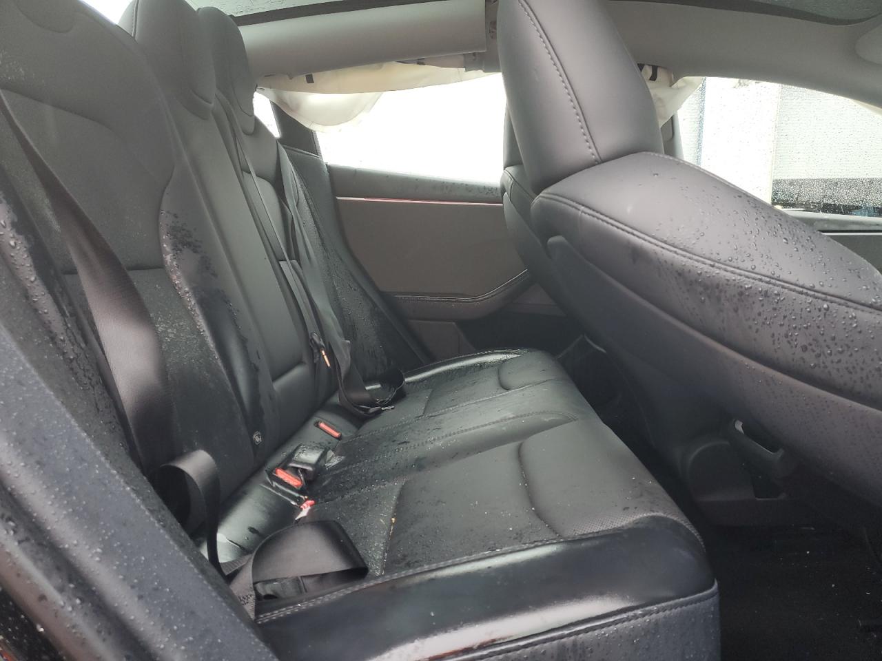 2025 Tesla Model 3 VIN: 5YJ3E1EA8SF067990 Lot: 92847515