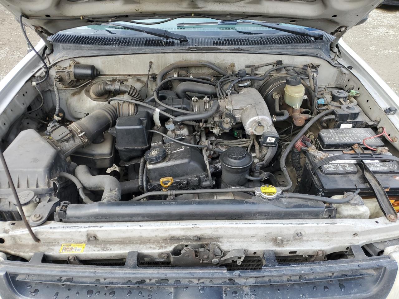 2000 Toyota Tacoma Prerunner VIN: 5TENM92NXYZ704628 Lot: 92750285