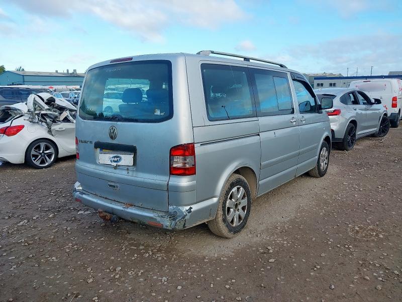 2006 VOLKSWAGEN CARAVELLE 2.5 TDI PD SE 130 5DR