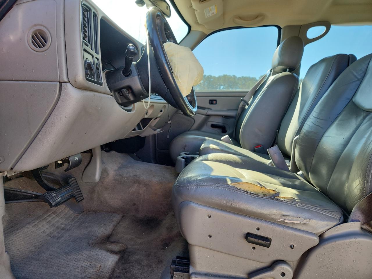 2004 Chevrolet Silverado C2500 Heavy Duty VIN: 1GCHC23U04F239720 Lot: 92998805