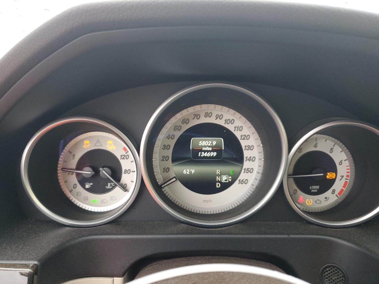 2015 Mercedes-Benz E 350 VIN: WDDHF5KB5FB123177 Lot: 92133625