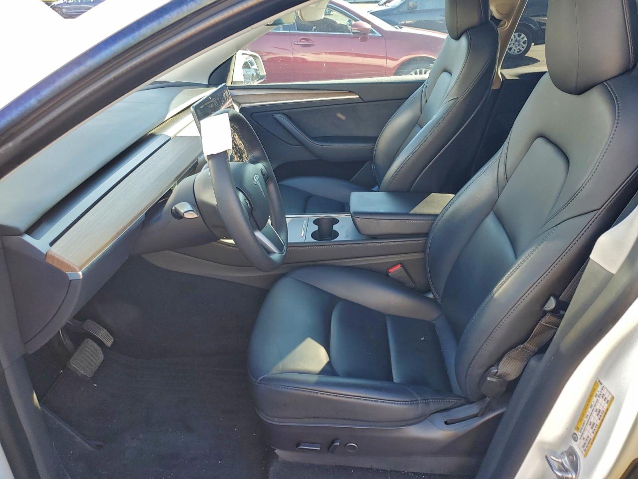 2023 Tesla Model Y VIN: 7SAYGAEEXPF622838 Lot: 93504795