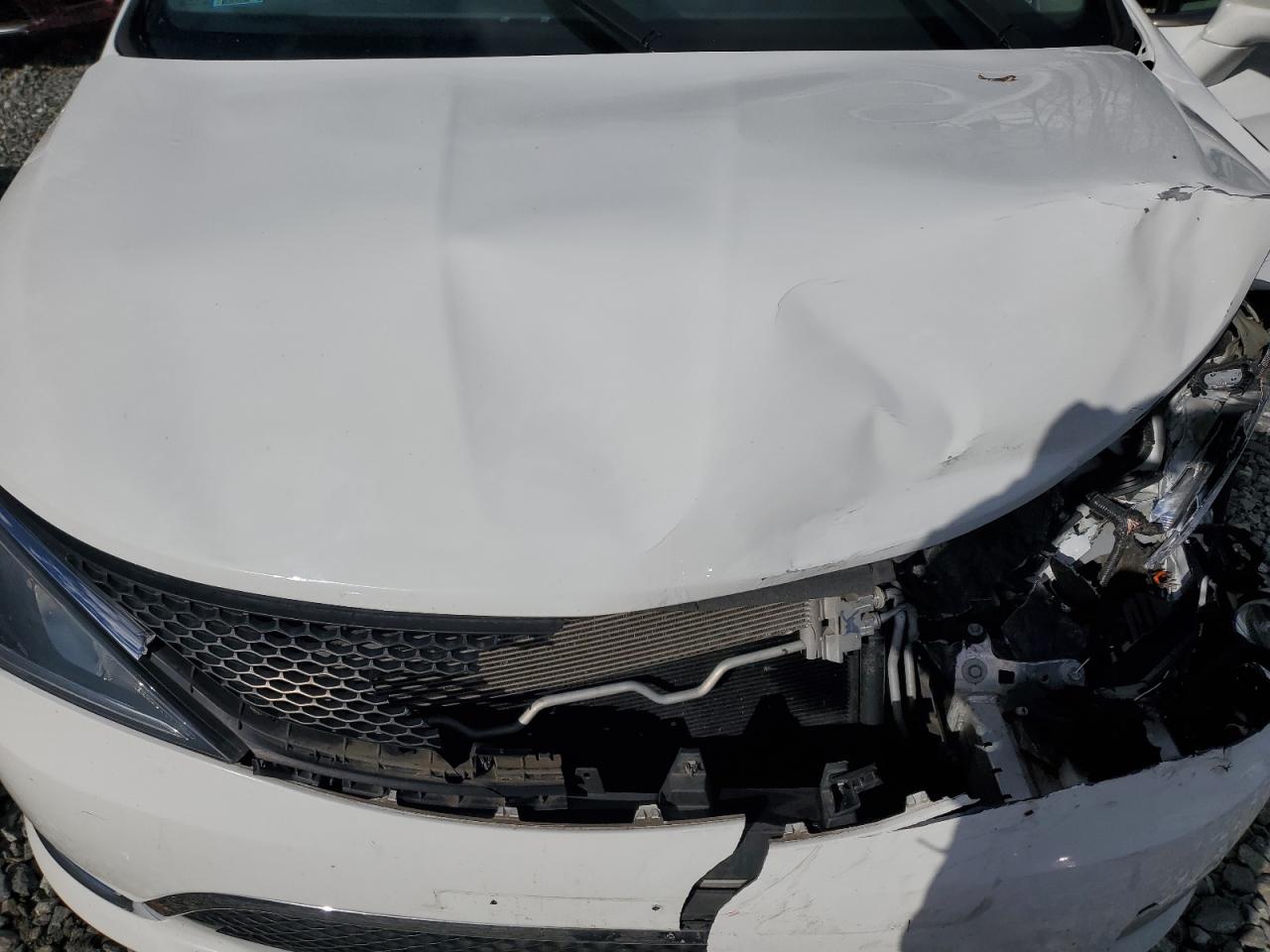 2019 Chrysler Pacifica Touring L VIN: 2C4RC1BG0KR650180 Lot: 91600305