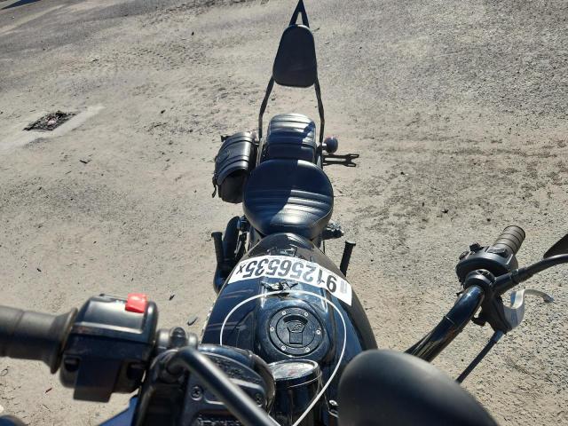 2024 INDIAN MOTORCYCLE CO. SCOUT BOBBER SIXTY  