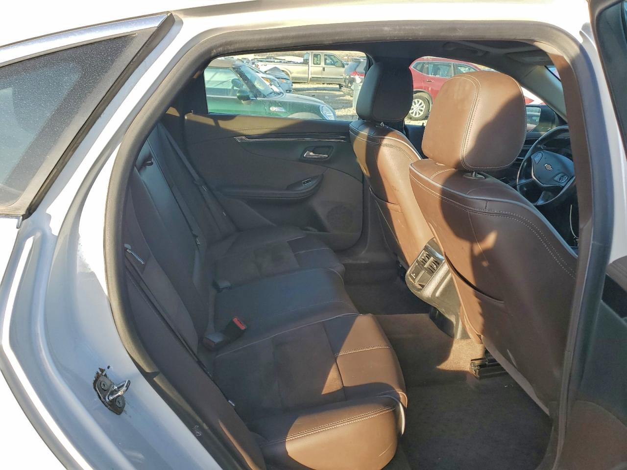 2015 Chevrolet Impala Lt VIN: 1G1125S36FU144083 Lot: 93205575