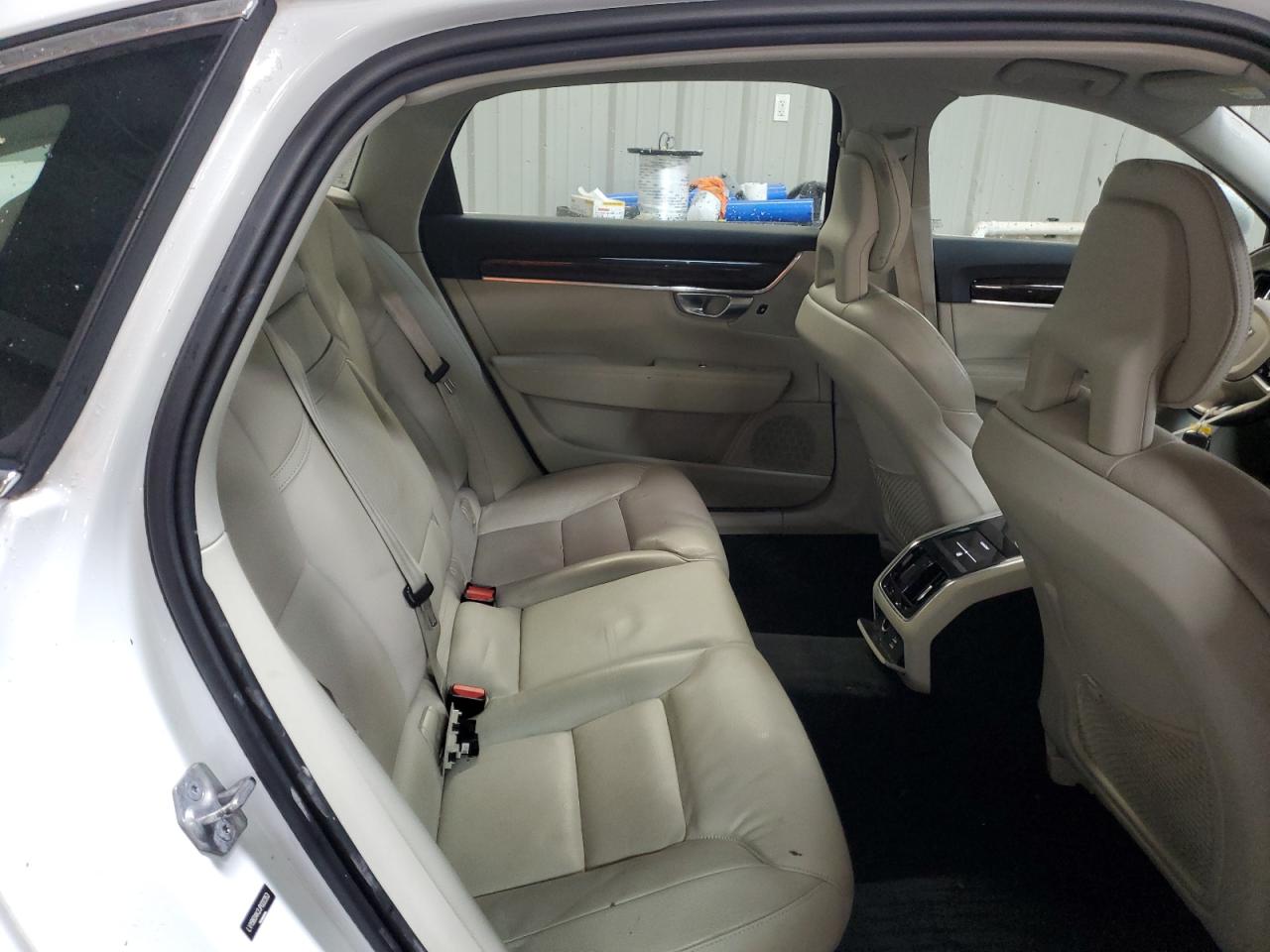 2018 Volvo S90 T5 Momentum VIN: LVY982AK2JP022353 Lot: 93050395