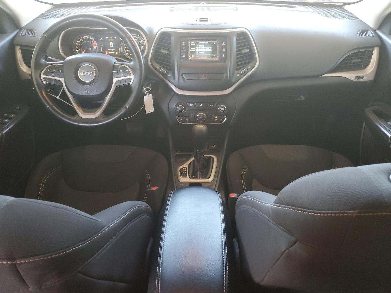 2016 Jeep Cherokee Latitude VIN: 1C4PJLCB7GW377944 Lot: 91208085