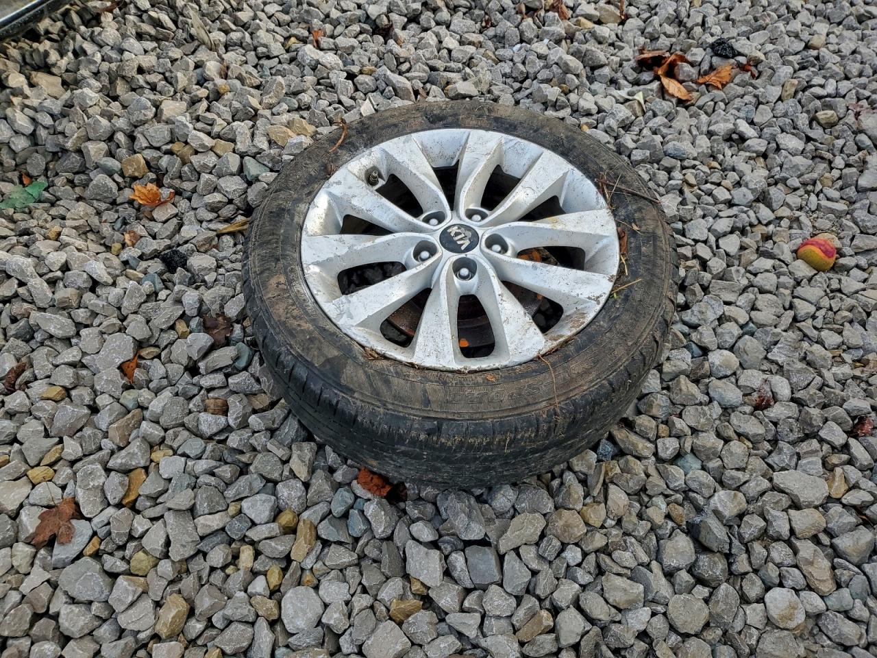 2018 Kia Optima Lx VIN: 5XXGT4L38JG236737 Lot: 94486735