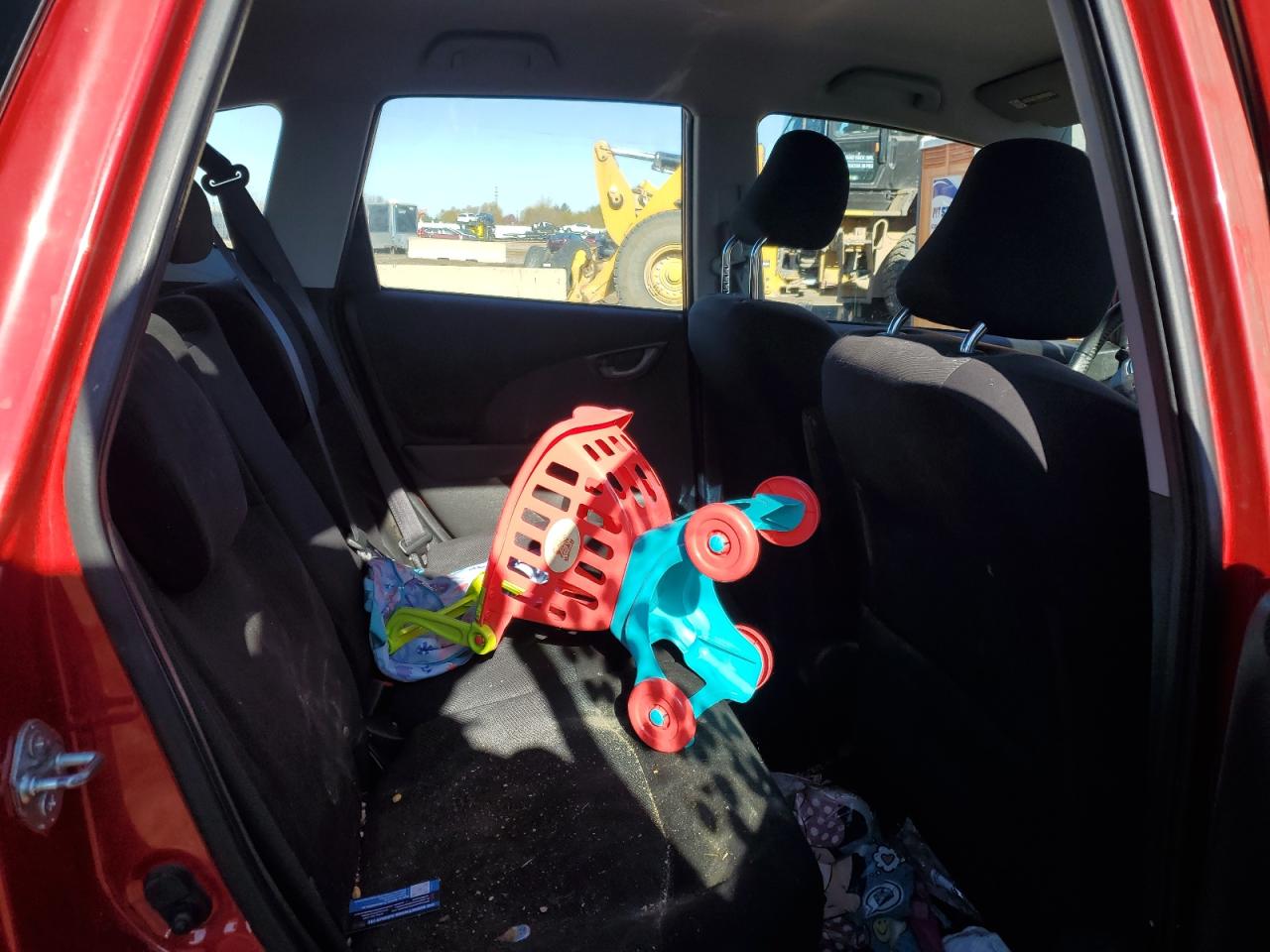 2011 Honda Fit Sport VIN: JHMGE8H58BS009811 Lot: 92101335