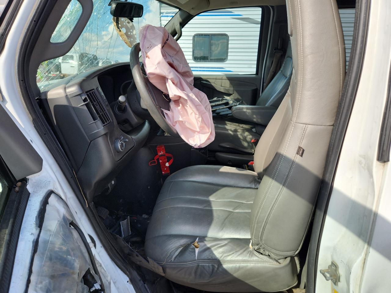 2018 Chevrolet Express G3500 Ls VIN: 1GAZGNFP6J1340309 Lot: 92803565