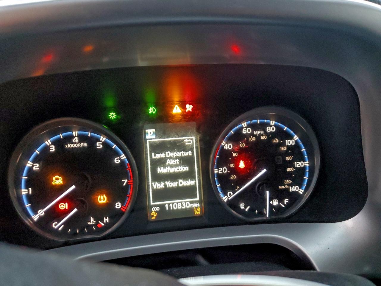 2017 Toyota Rav4 Xle VIN: JTMWFREV9HD099794 Lot: 93571695