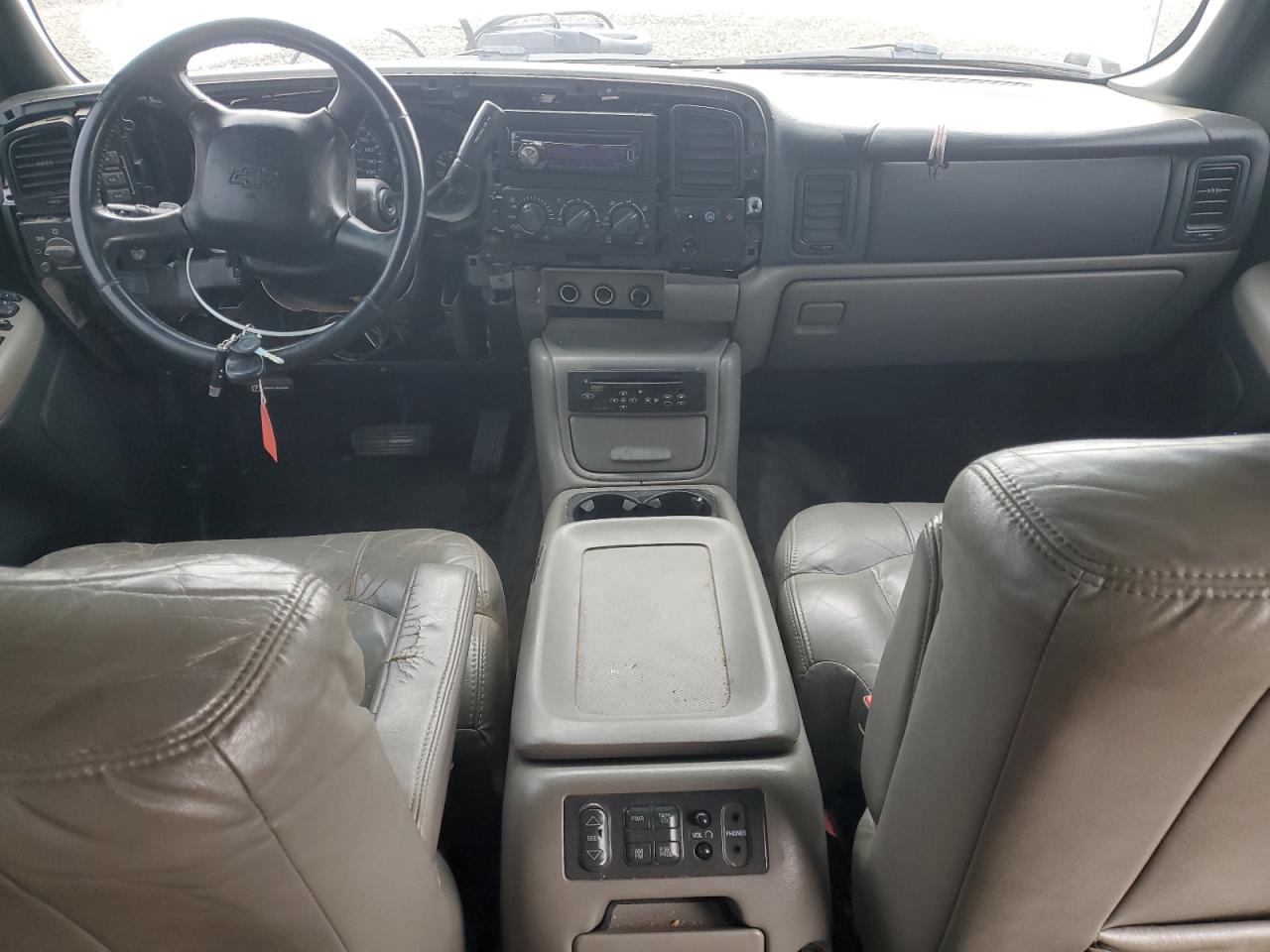 2002 Chevrolet Tahoe K1500 VIN: 1GNEK13T92R281457 Lot: 91056685