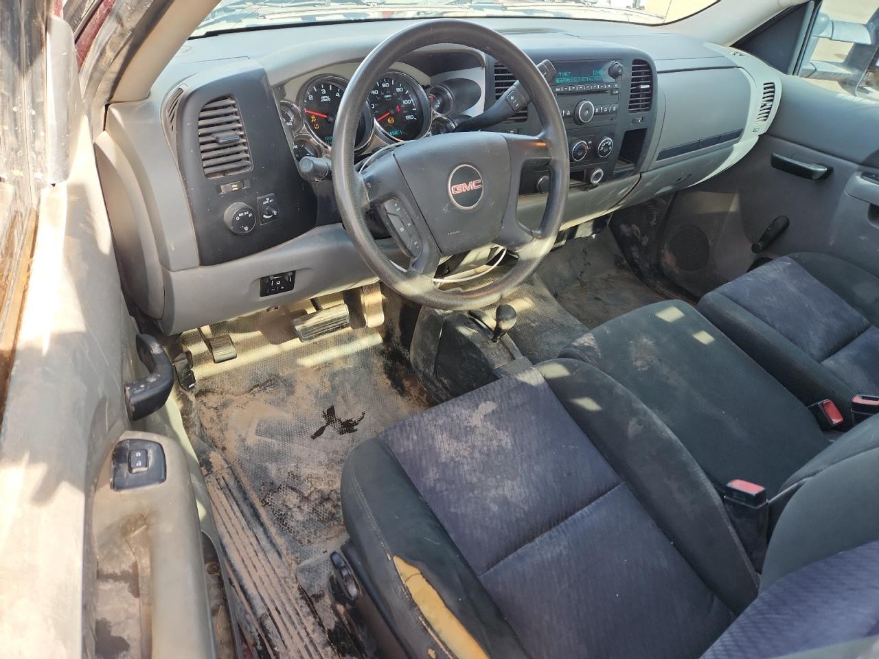 2013 GMC Sierra K2500 Heavy Duty VIN: 1GT02ZCG1DZ111231 Lot: 92428035